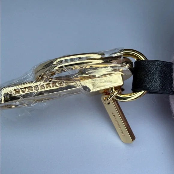 Burberry NWT keychain / bag chatm teddy bear w/ removable furl trim cape. plaid. - Picture 10 of 12